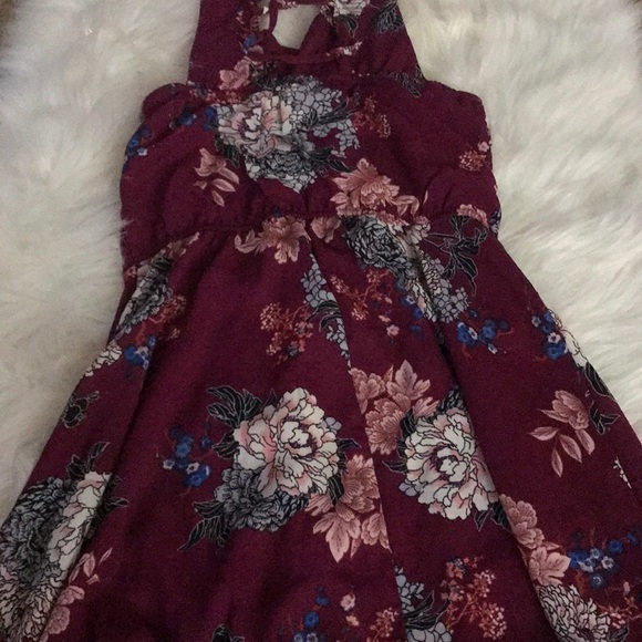 Dress - Picture 4 of 4